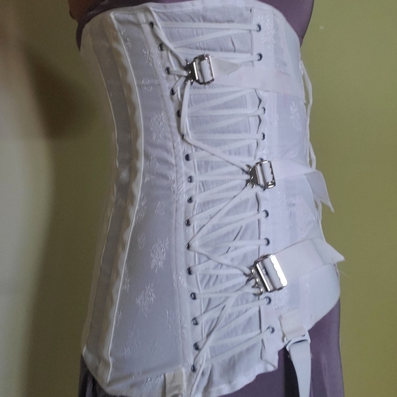 Vintage fan lacing corset - Picture 2 of 4